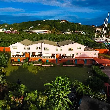 Cool Premier Apts. - Airport/Sgu Blow Hole Buitenkant foto